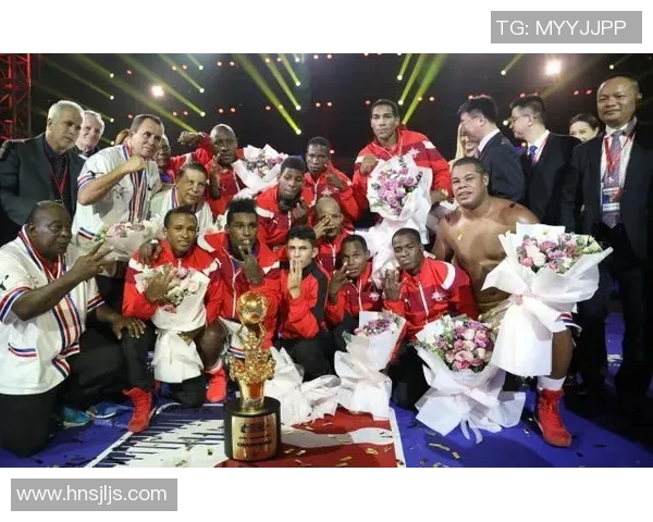 中国拳击队挑战古巴强队在WSB联赛中展现实力与风采